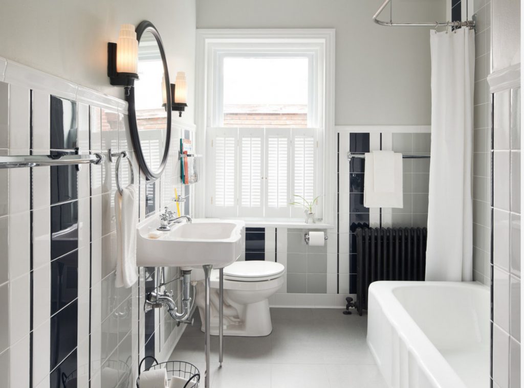 bathroom with gray owl paint