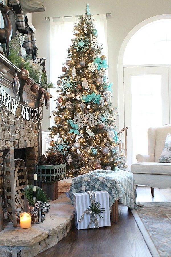 Christmas Color Palette | Teal and rustic Christmas tree in a living room