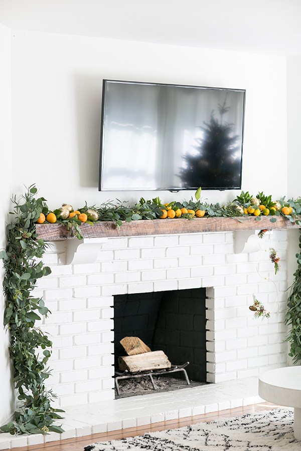 Christmas Color Palette | Greenery and oranges give a non-traditional Christmas decor vibe. 