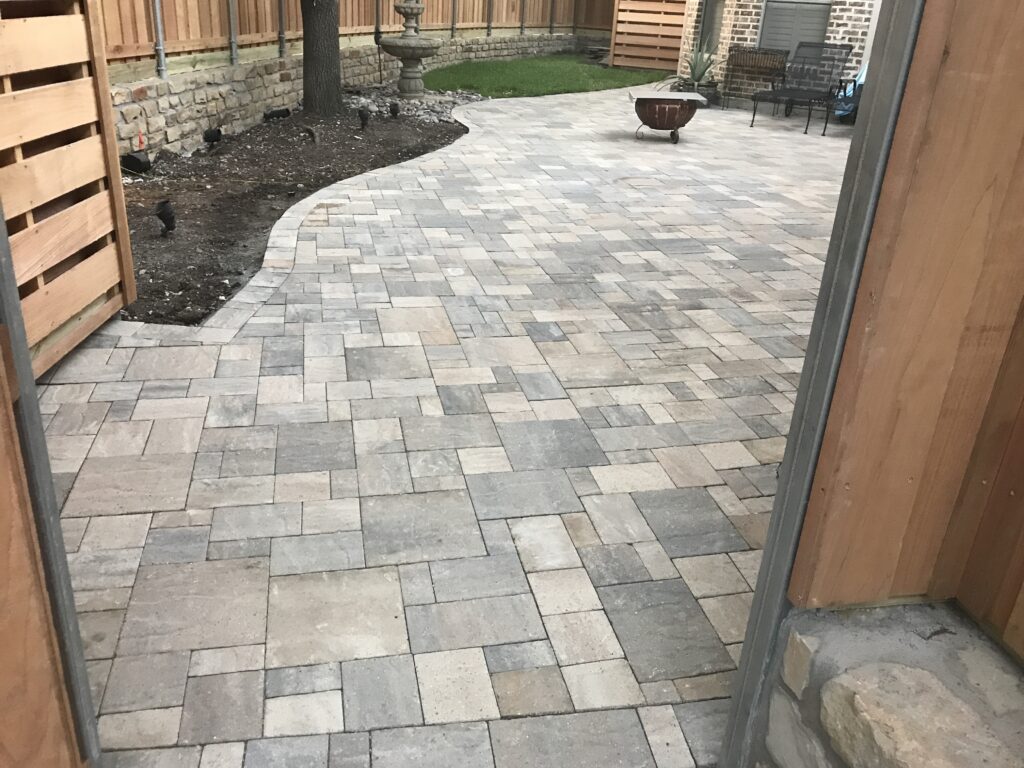 Combination patio patterns in backyard